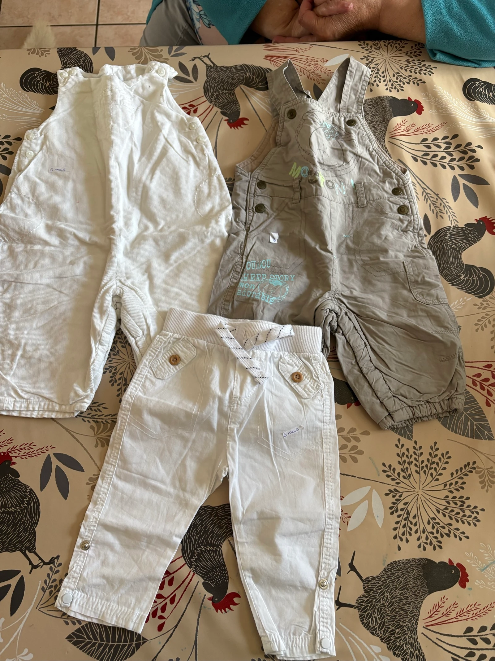 Lot pantalon salopette